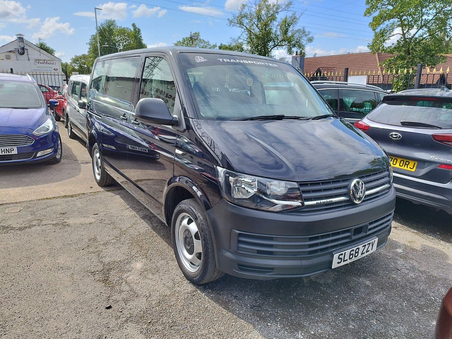 used-volkswagen-transporter-shuttle-in-radcliffe-greater-manchester