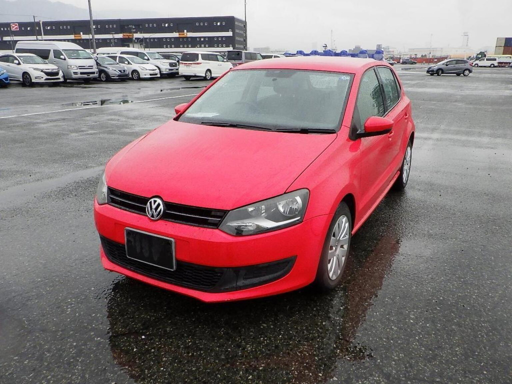 2012 Volkswagen POLO