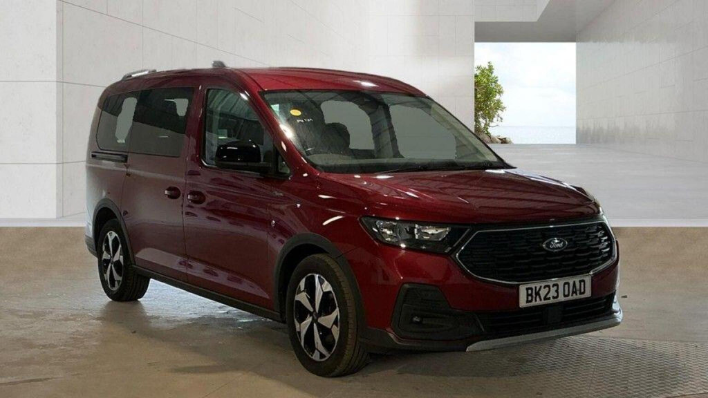 2023 Ford GRAND Tourneo Connect